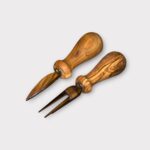 Käsebesteck aus Olivenholz